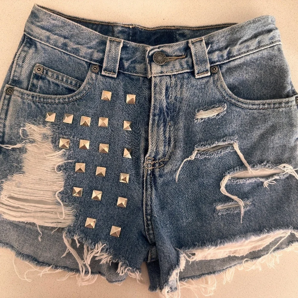 LF ripped denim short shorts with bedazzle on front - Picture 8 of 8